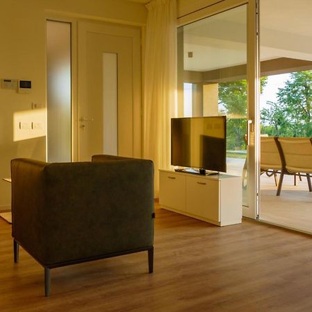 Ville Lazise Ada & Rico Rom bilde